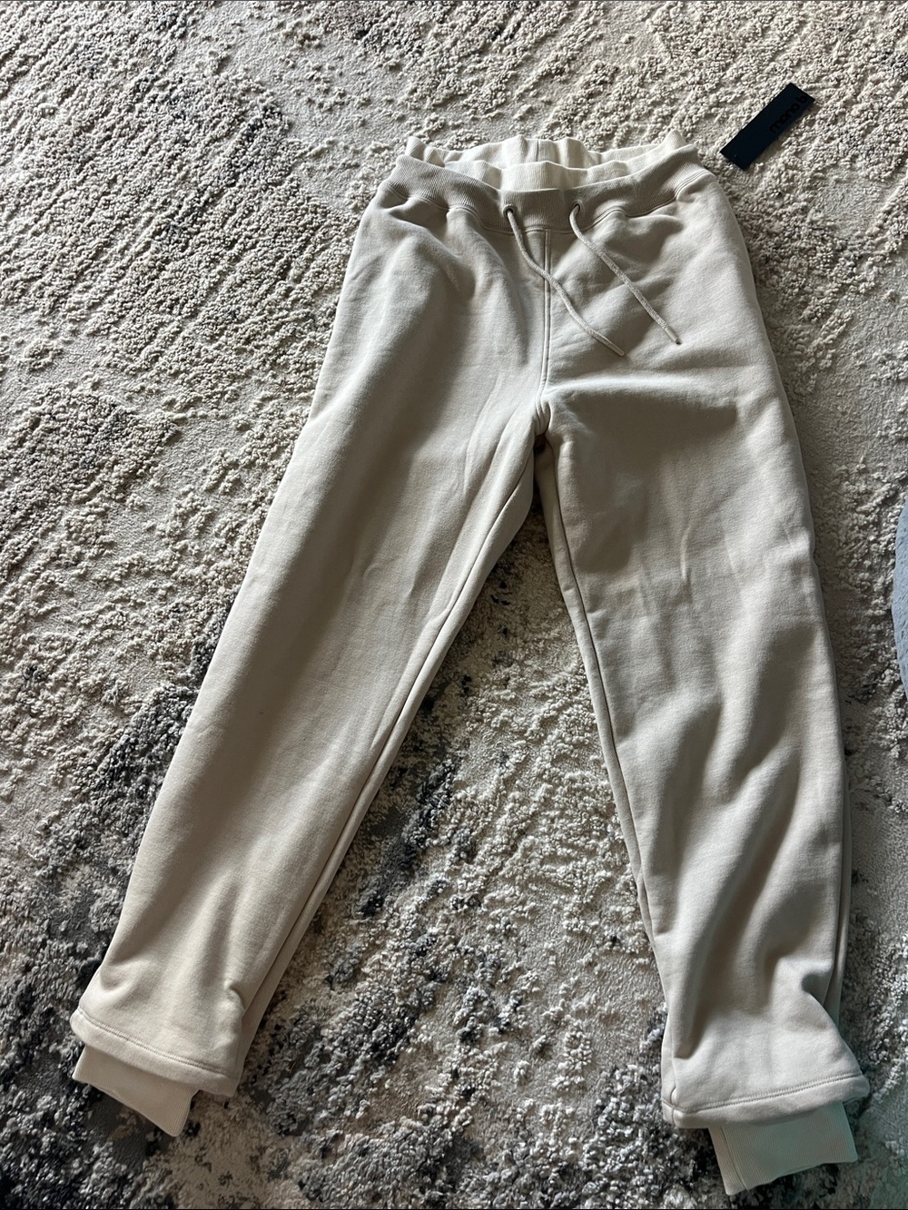 Women Cream Fleece Jogger Pants with Drawstring Waist. Brand new. Size large.